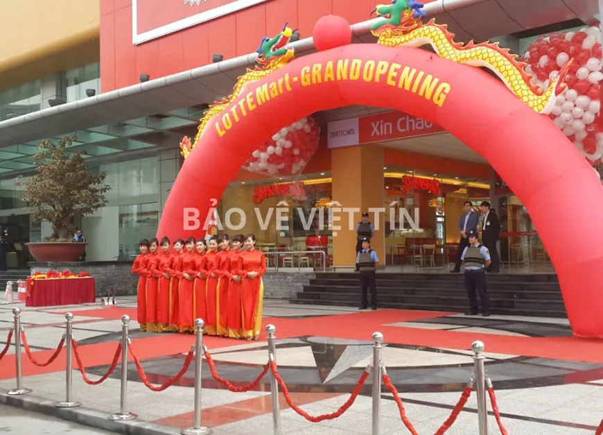 BẢO VỆ SIÊU THỊ - TRUNG TÂM THƯƠNG MẠI